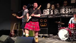 King King feat Alan Nimmo - more than I can take HD chords
