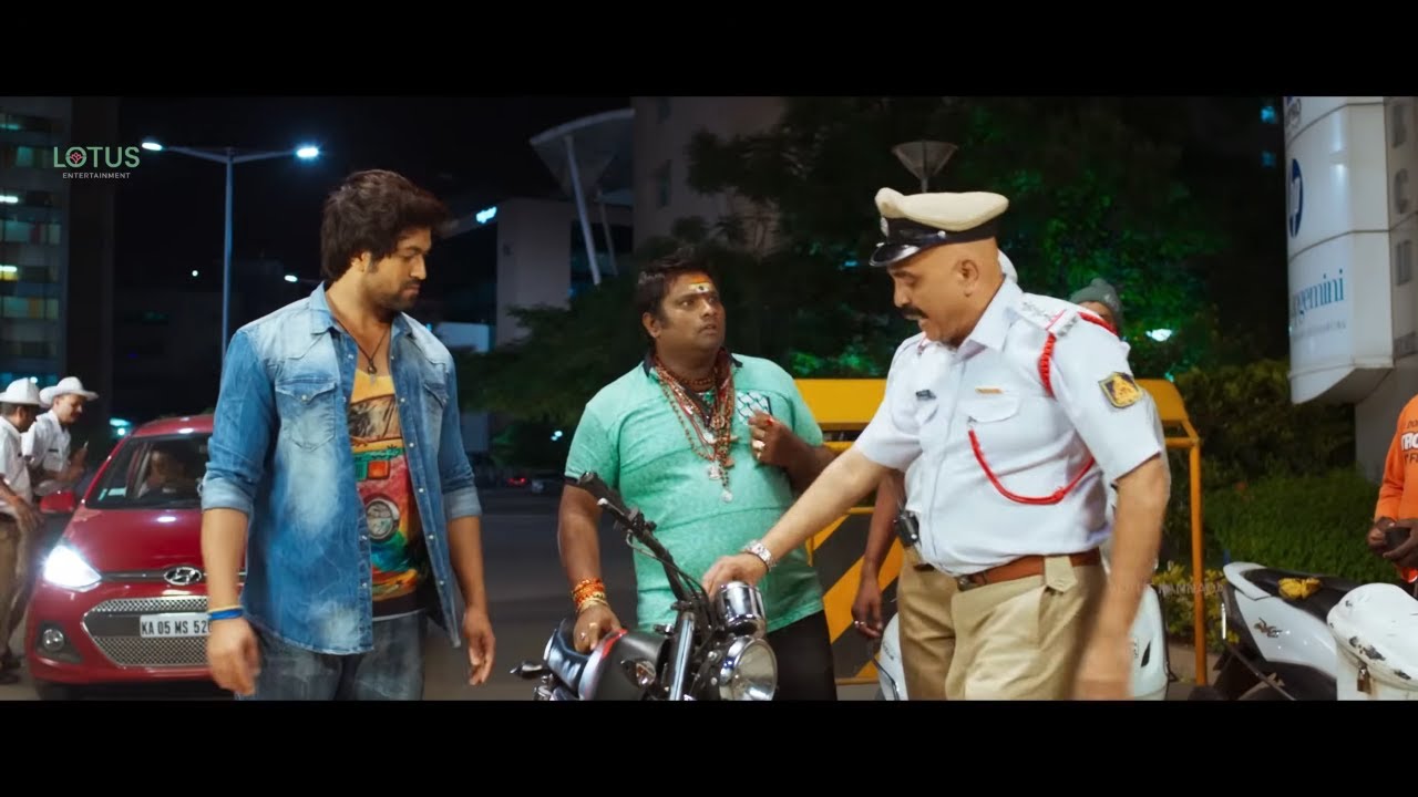 Yash Takes Away Traffic Police Bike | Comedy Scene | Santhu Straight Forward Kannada Movie Part 02