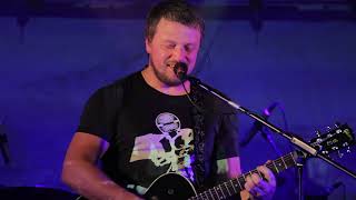 картинка: Полюса -  На спине у кита. Клуб 