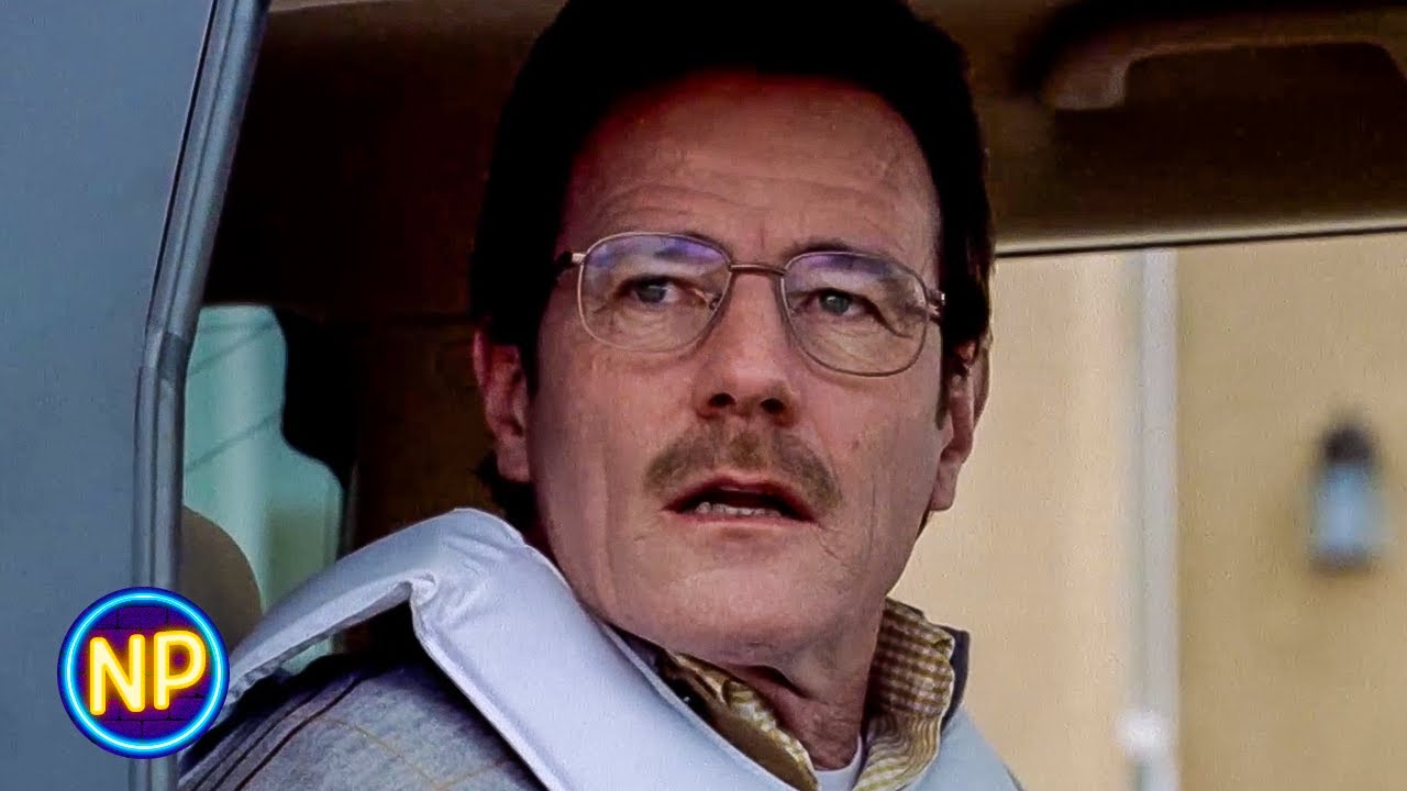 ⁣Walt Spots Jesse Sneaking Out of a House | Breaking Bad Season 1 Episode 1 | Now Playing