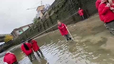 Measuring the width of the river