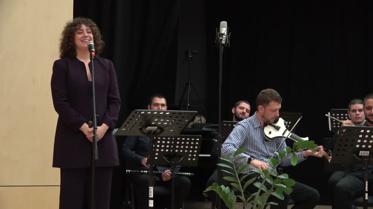 Barba Giannakakis | Μπαρμπαγιαννακάκης (1928)