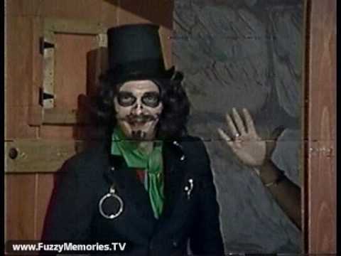 WFLD Channel 32 - Son Of Svengoolie - "The Creature Walks Among Us" (Ending, 1982)