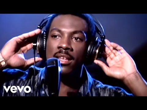 Videó: Eddie Murphy két feleség után osztja meg a feleséget