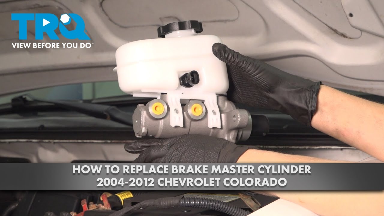 Как заменить главный тормозной цилиндр на Chevrolet Colorado 2004-2012 годов выпуска