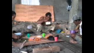 iwan fals kuli bangunan lahat