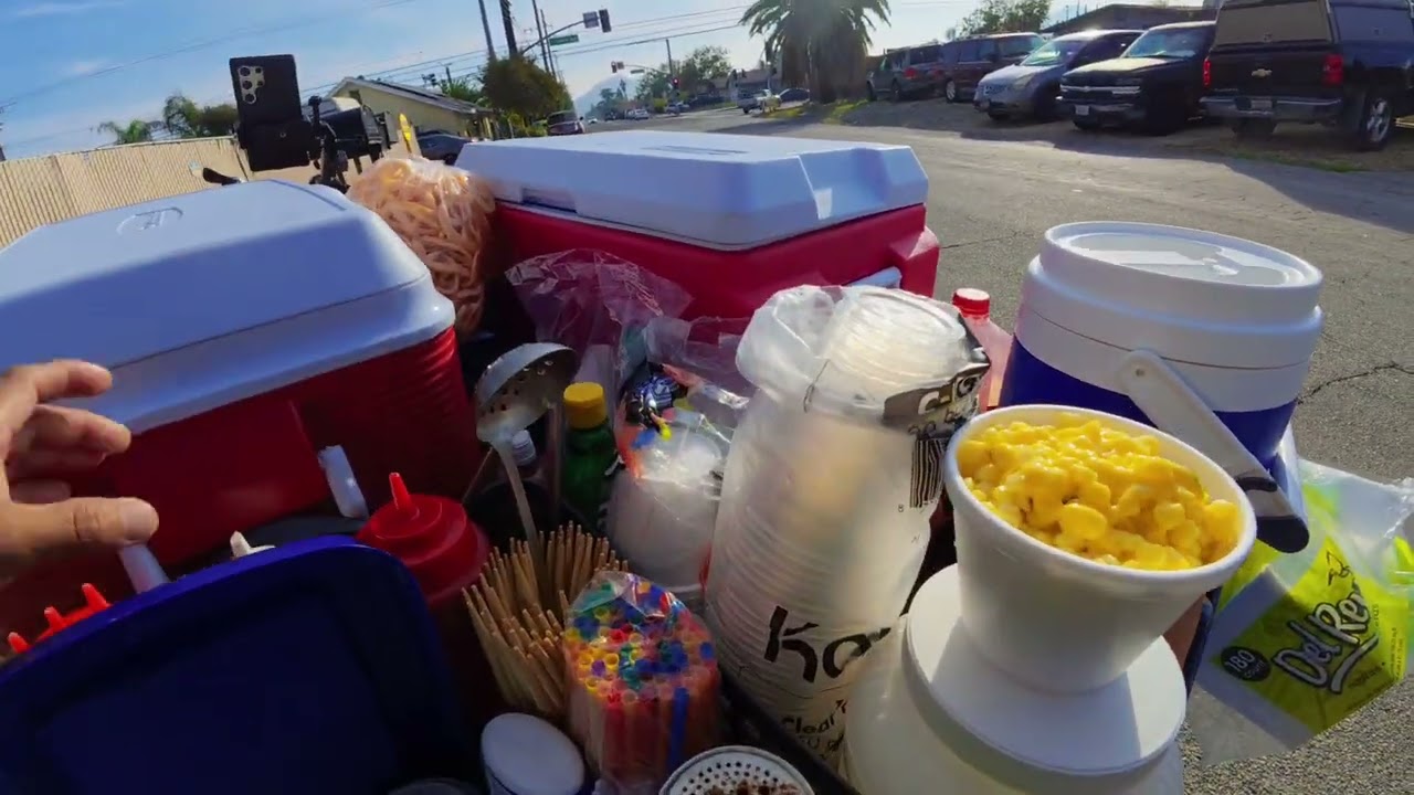 Vendiendo elotes y esquites en california 🌽🇺🇸