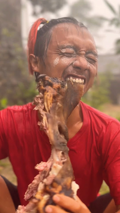 Mak Laper Sate kepala Kambing