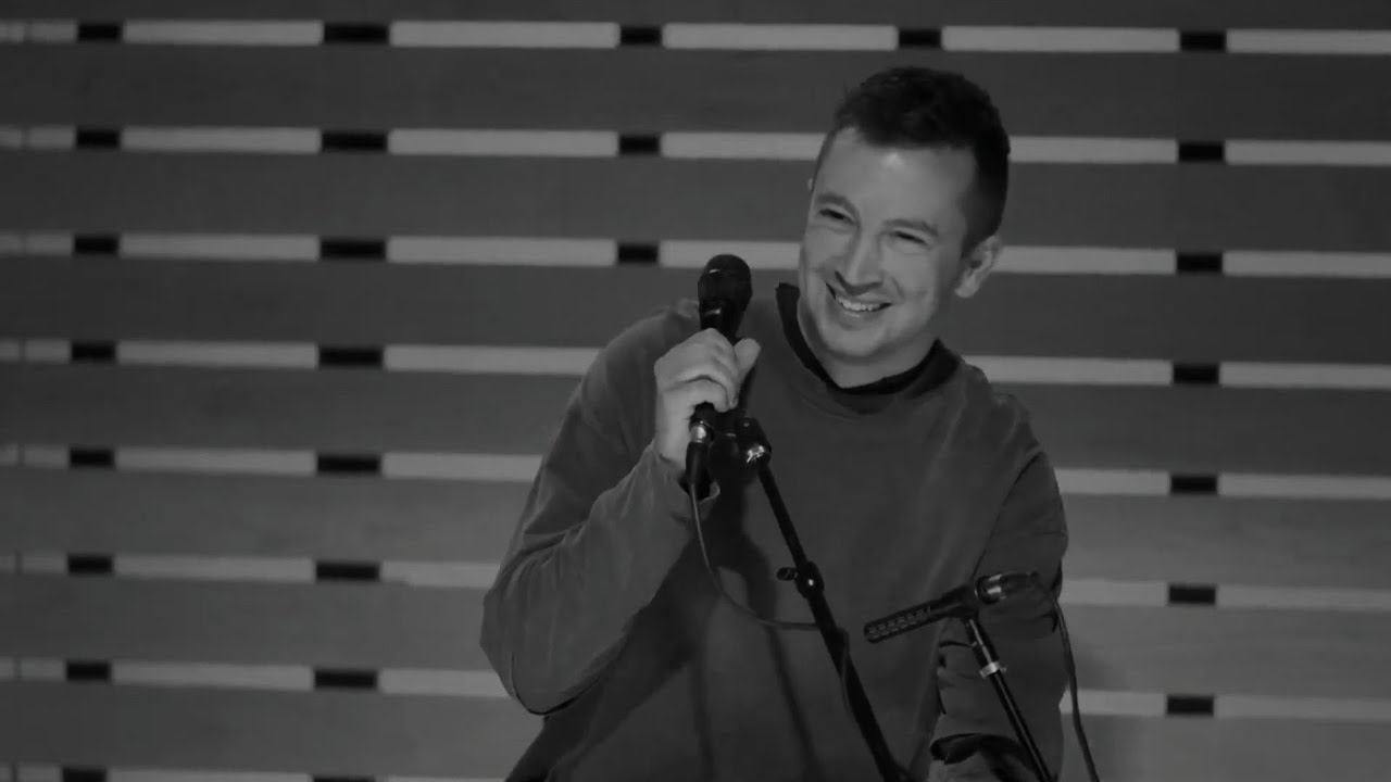 洋楽 U-Band Teil 1 Tyler Joseph Q101 - only interview parts - YouTube