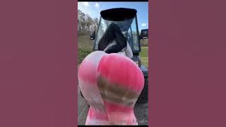 Nickii TWERKING