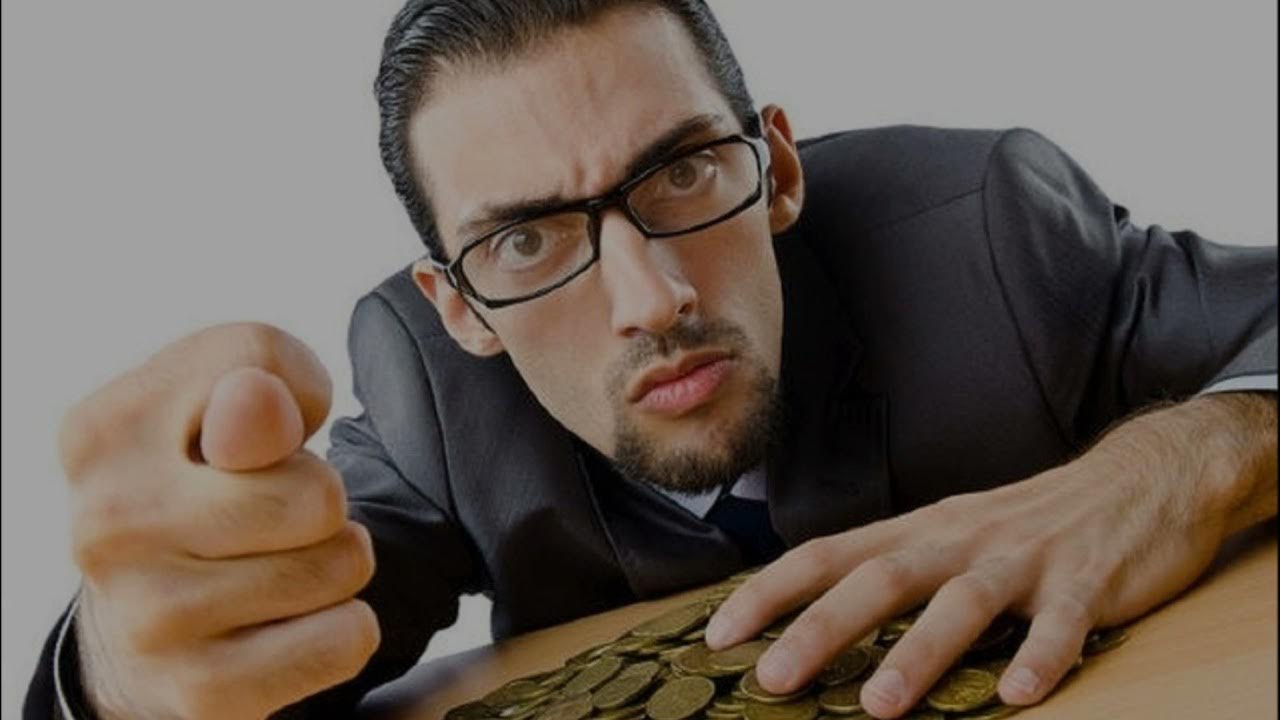 как называют людей которые считают каждую копейку. деньги и продукты. мало денег. мелочь в ладошке. считающий каждую копейку.