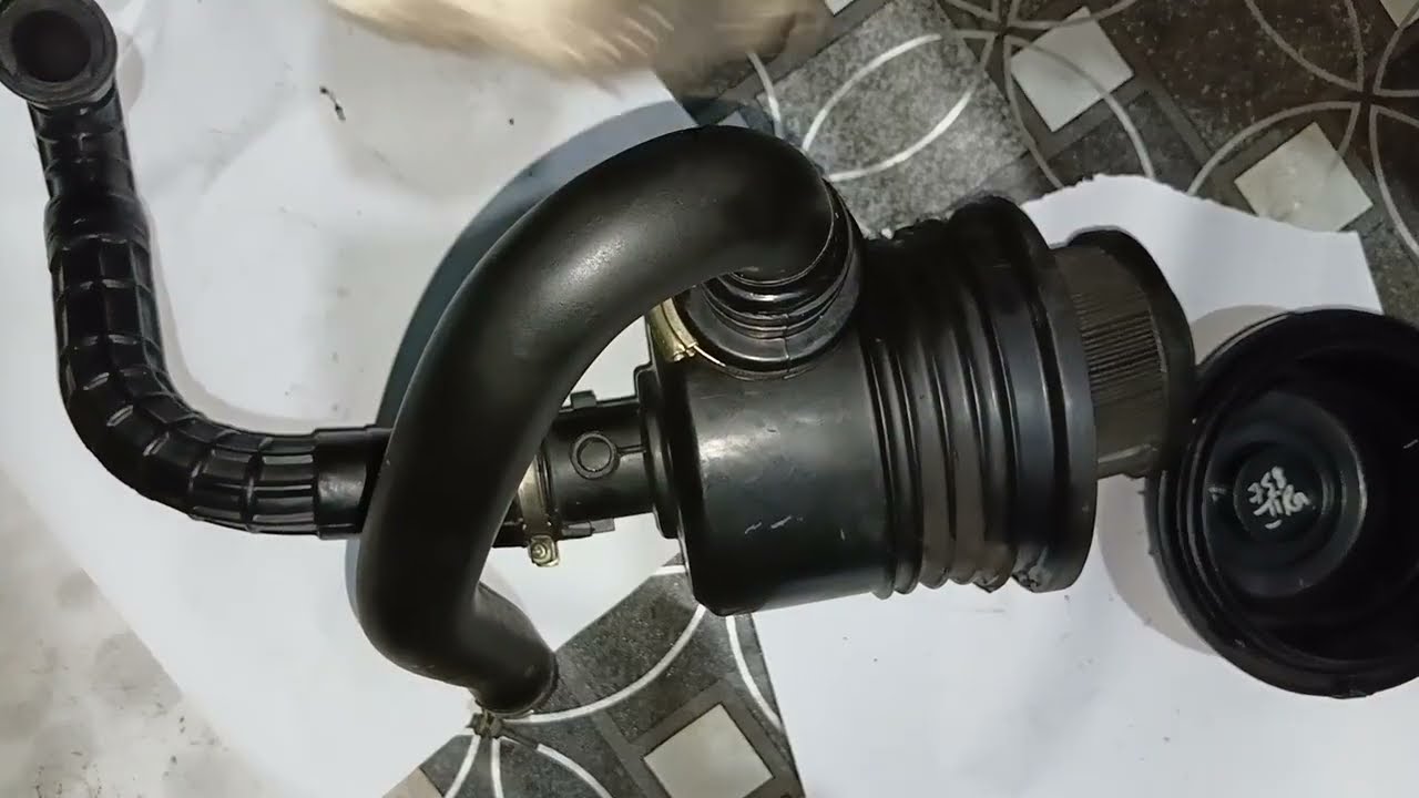 ත්‍රීවිල් වල එයාෆිල්ටර් ප්‍රශ්න තියෙන අයට,නැති අයට හැමොටම වැදගත්  මචං 205cc පරන් මොඩෙල් AAH 👩‍🔧