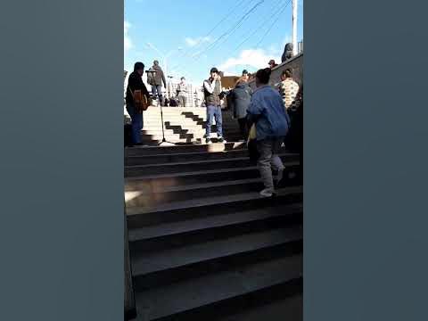 Тбилиси, уличные музыканты в метро. Tbilisi, metro Station Square - YouTube
