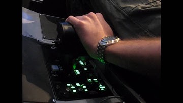 SimHQ at E3: Thrustmaster HOTAS Warthog - Throttle Control