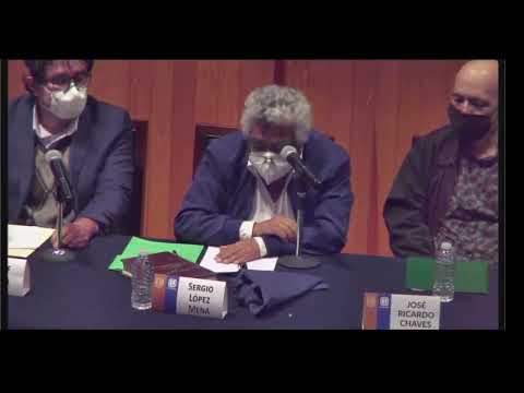 Ponencia en la UNAM sobre "Morir en el Silencio de las campanas"