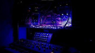 Synth Jam drone ambient modular eurorack - Matriarch, DFAM and others -