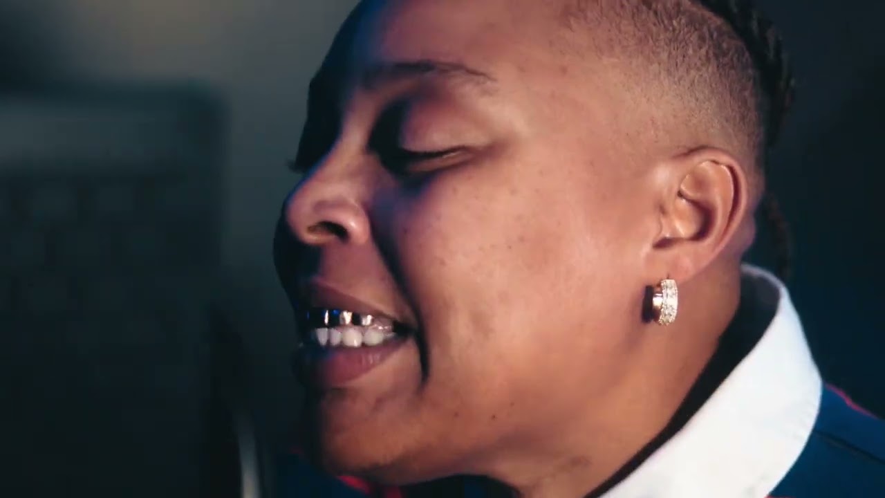 Bigg Dawgg Donia - APLOMO