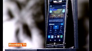The World's Most Expensive Smartphone - Vertu Signature Touch on ASPIRE