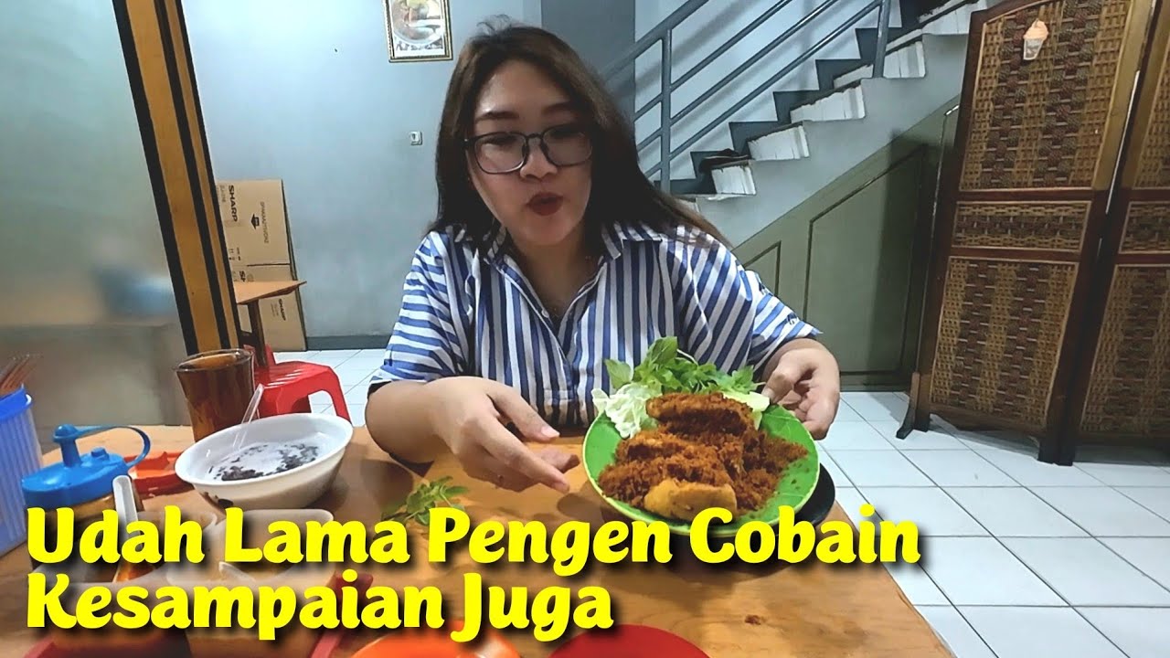 Salah Satu Ayam Goreng Enak Di Pejagalan Pekojan