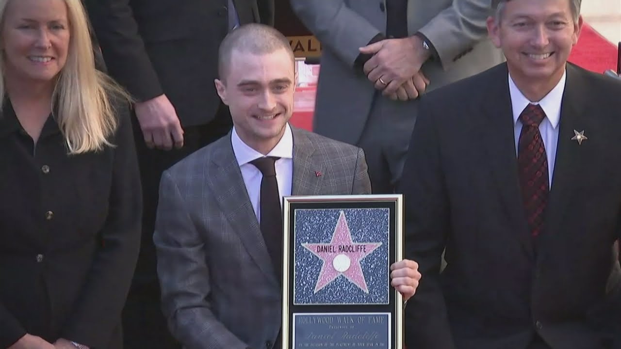 Дэниел Рэдклифф открыл звезду на Голливудской Аллее славы