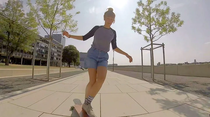 Insta360 ONE X - Longboard Dancing