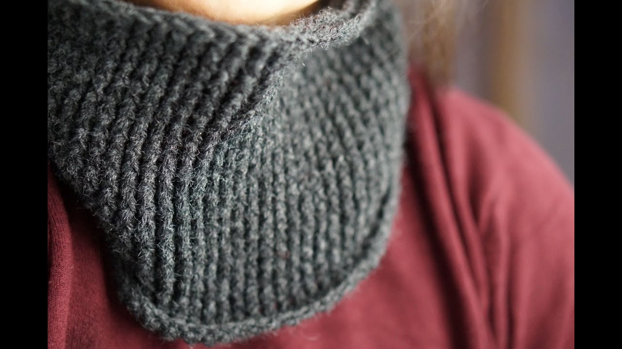 Daisy Farm Crafts on Instagram: Neck Warmer/ Cowl made with