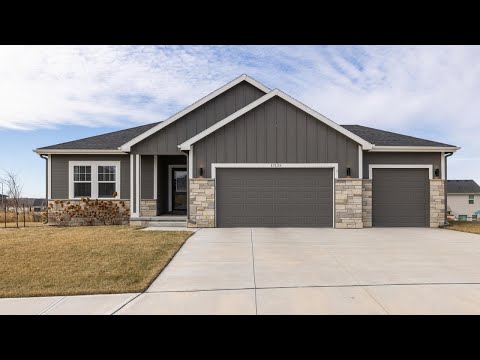 17136 Potter St, Bennington, NE home video tour