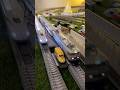 線路の狭間にいるミニドクターイエローをかすめて、N700Sと貨物列車が走り抜ける！ #鉄道模型 #nゲージ #新幹線 #modeltrains #nscale