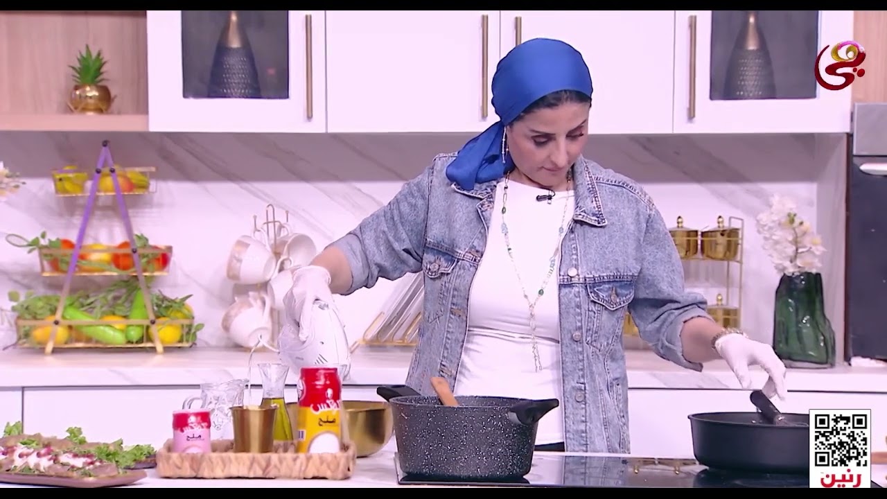 زهقتي من كتر ما بتهبط منك؟.. جبنالك الحل.. اتعلمي إزاي تعملي كيكة البلاك فورست بسهولة