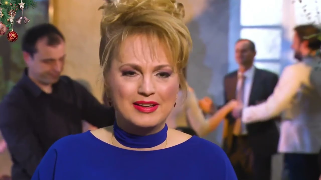 Djevojka je zelen bor sadila / Sjela Hajra - Milica Vojinović