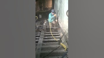 Sledge Hammer sefety training!