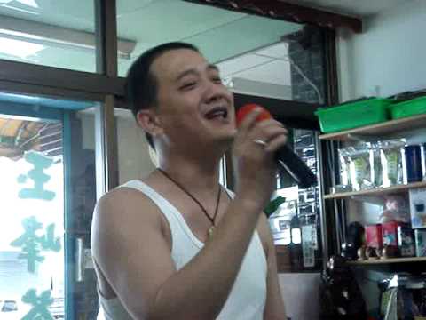 CHEN演唱"紙雲煙"