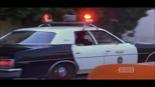 '73 Galaxie 500 chases '75 Ford Granada 1974 Ford Galaxie 500