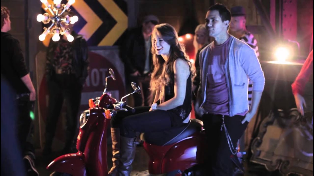 Big Time Rush: On the Road: Making "The Music Sounds Better With U" Music Video! - The BTR guys "elevate" their dance moves for a brand new music video. Go behind the scenes and watch them make it happen!  