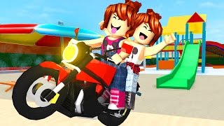 Roblox - MOTOQUEIRAS RADICAIS NOS TOBOAGUAS