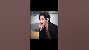 "I got my eye on you"✨ #taehyung