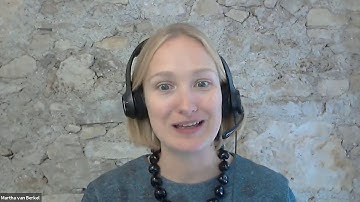 An Interview with Martha van Berkel #schemamarkup #SEO