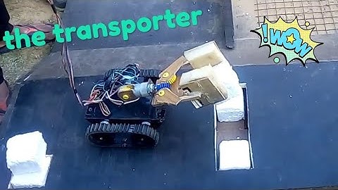 Robo transporter / gripper robot  competition at LNMIIT JAIPUR , QUALIFIER