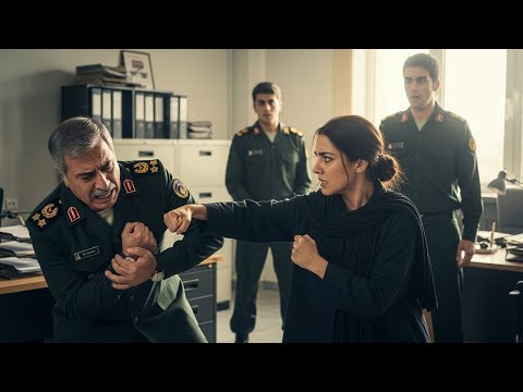 کارمند ساده قتل مر موز پدرش حرکتی که هویت واقعی او را لو داد