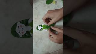 Making cute leaf girl 👧 #creative #art #diy #leaf design