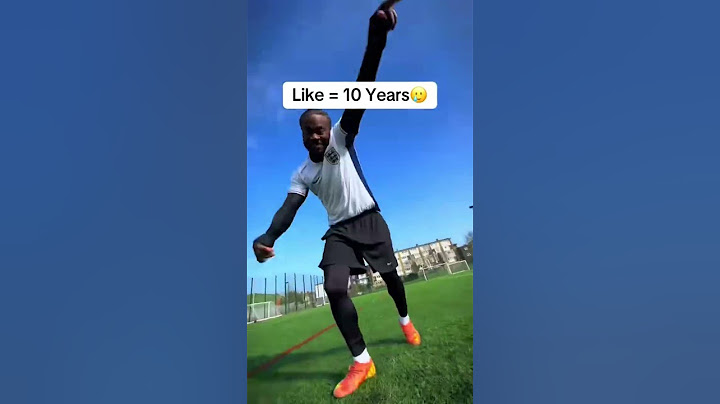 WHEN WILL YOU HIT YOUR PRIME?🥹👀#footballsoccer #soccer #football #shorts #relatable