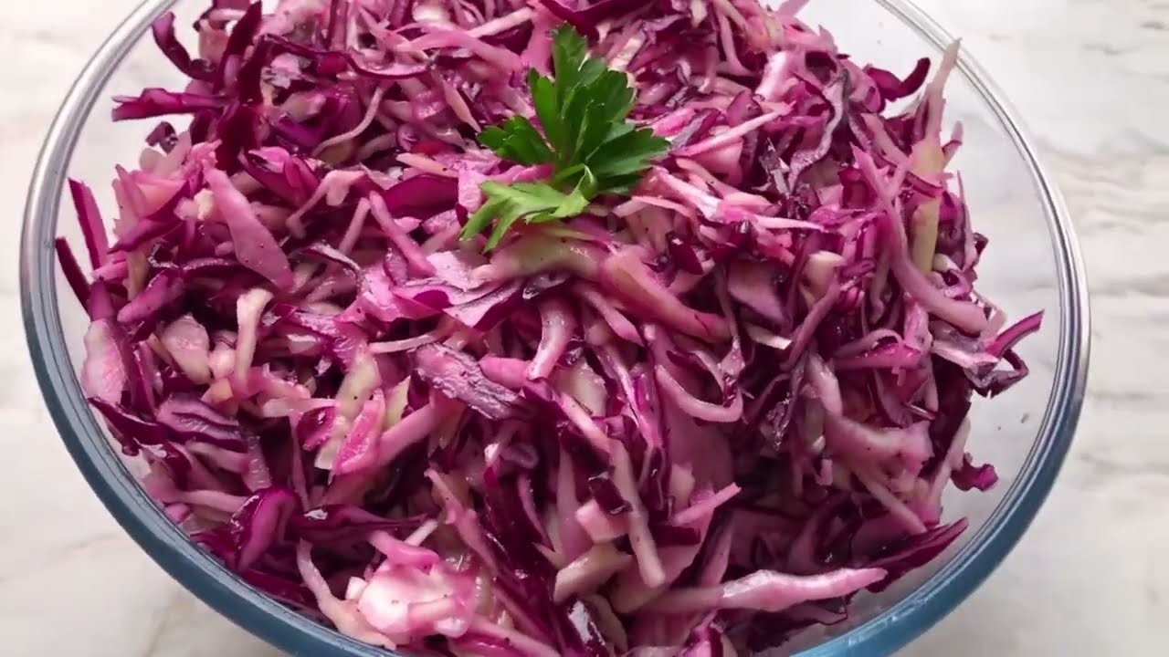 У вас есть краснокочанная капуста? Капуста с луком вкуснее мяса! Почему я не знала этого рецепта?