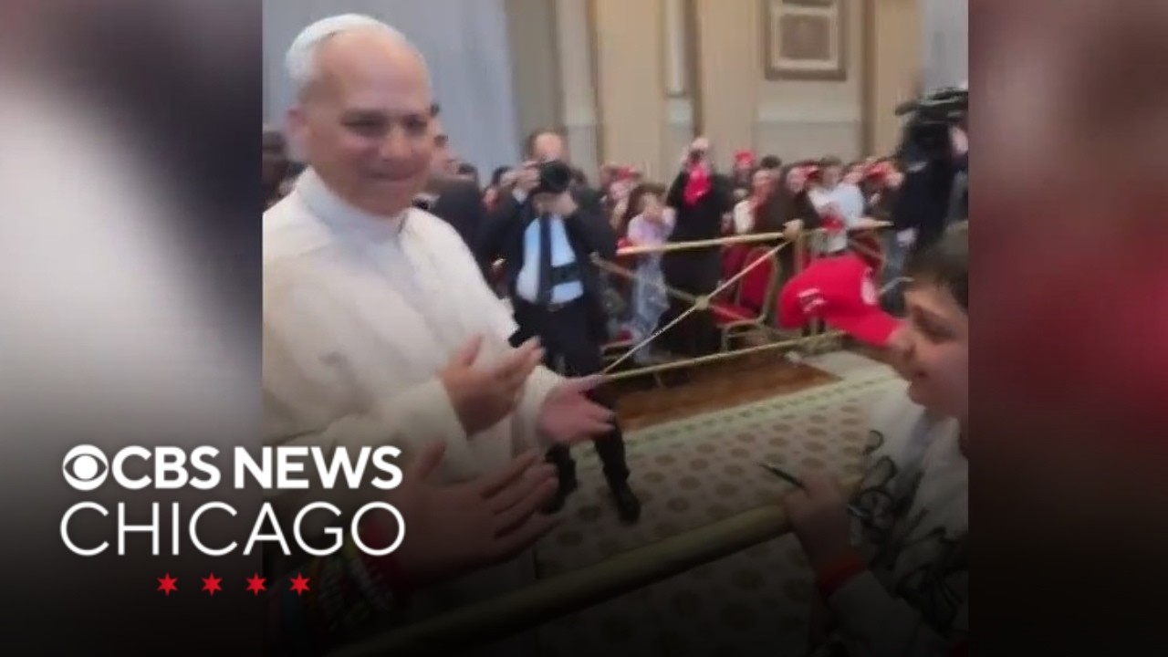 YouTube video by CBS Chicago