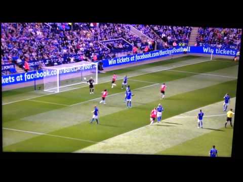 Angel Di Maria Chips the keeper Man Utd vs Leicester