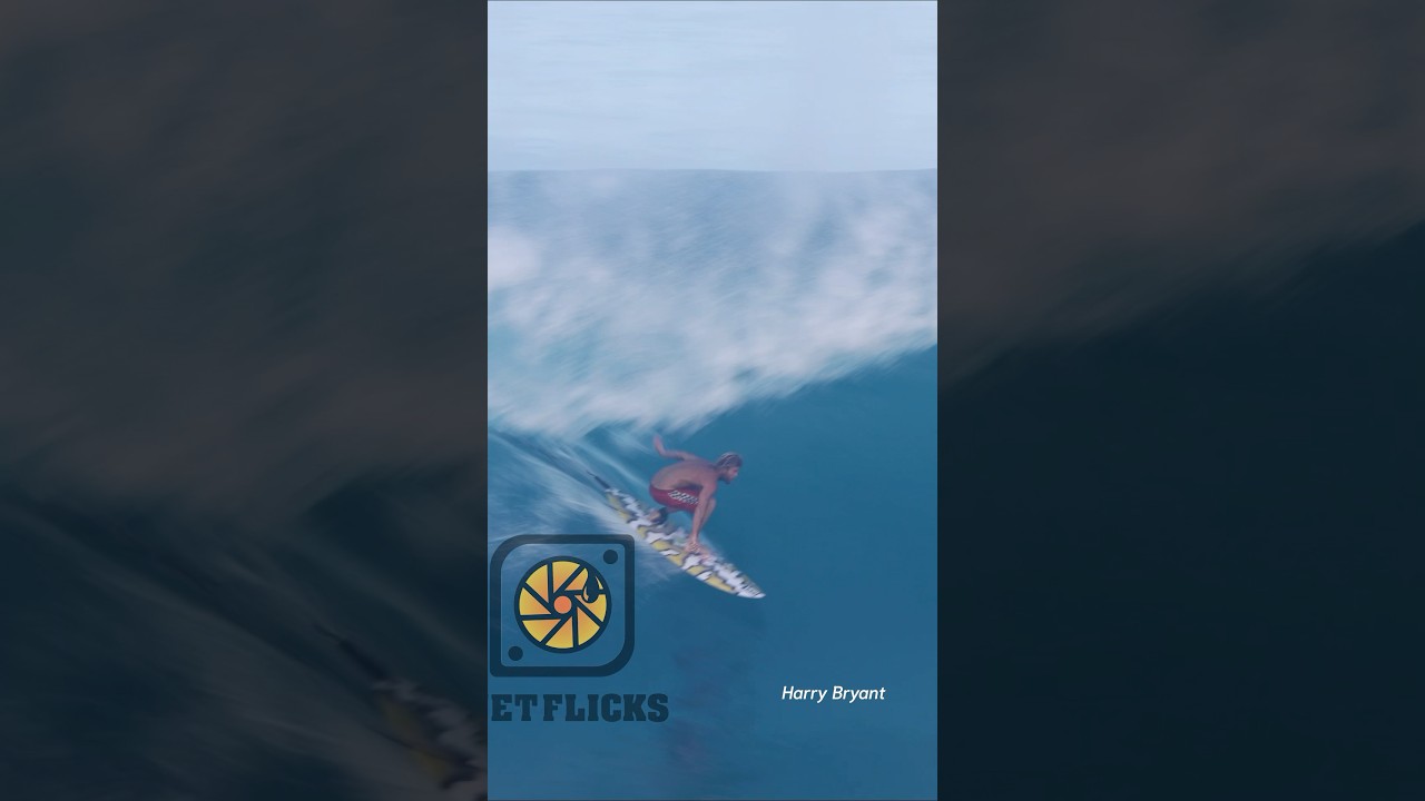 Hawaii February 2025 the Worlds best surfers at Pipeline ! Watch the whole video on our channel 🔥