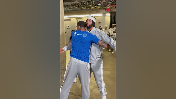 Anthony Davis walking out ahead of his Dallas Mavericks debut… #nba #dallasmavericks #anthonydavis
