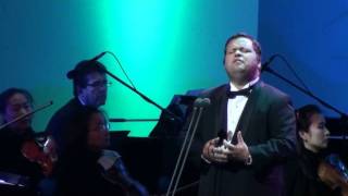 Paul Potts&#39; performance of &#39;il mio cuore va&#39;_2011-10-03