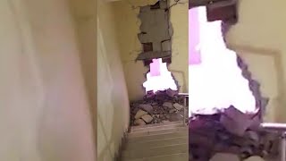 Terremoto in Albania, un palazzo danneggiato a Durazzo visto dall'interno