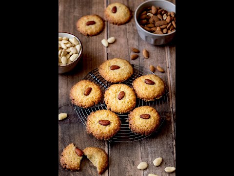 Biscotti alle mandorle con strutto