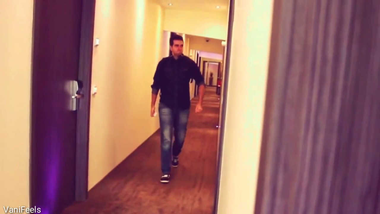 Youtubers -sexy and I know it-